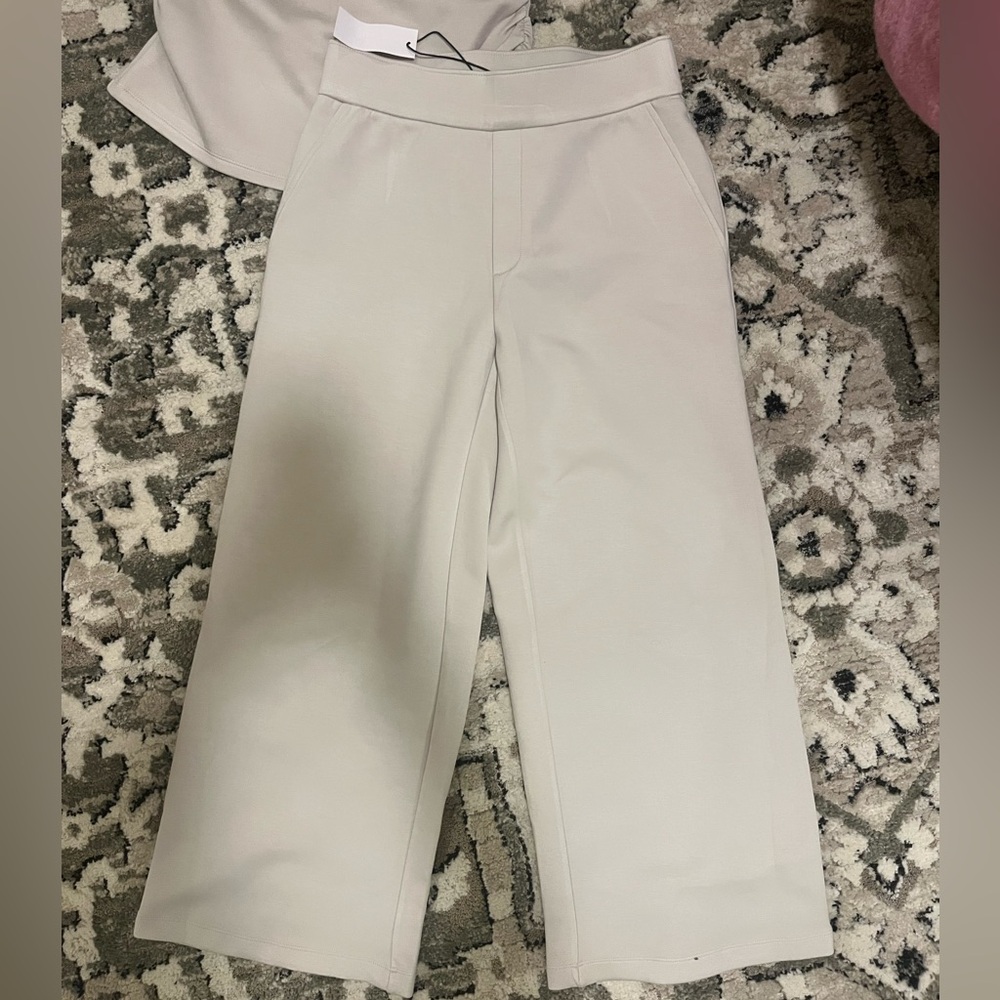 Truth Cream Wide Leg Pants & Jumpsuit Set - Picture 2 of 4